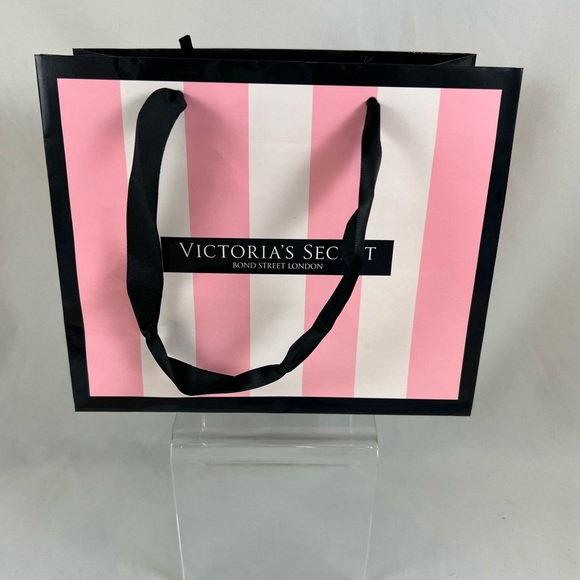 Victoria's Secret | Other | Small Ribbon Handle Victoria Secret ...